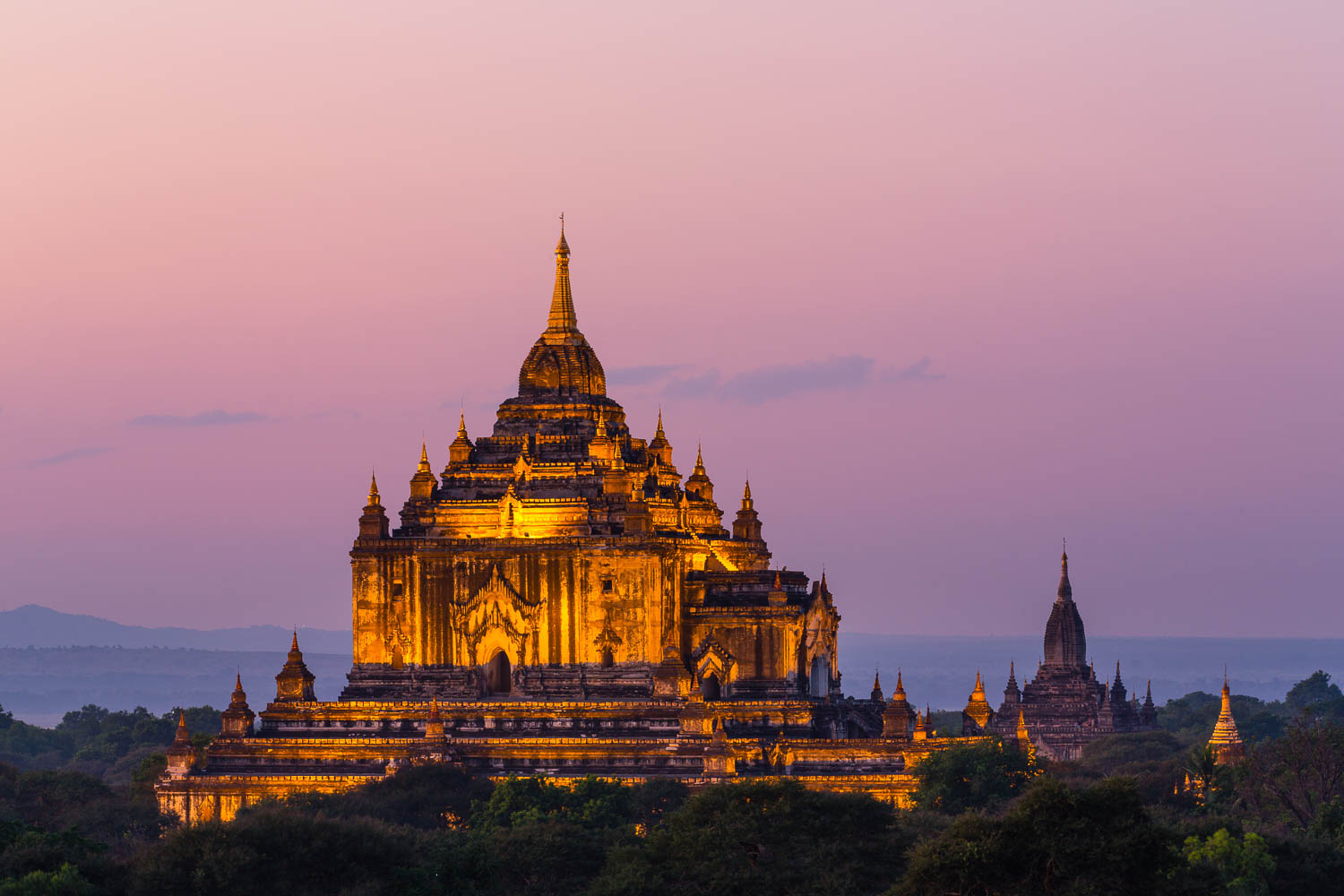 Temple-Dusk-Bagan-Myanmar-Photo-Workshop