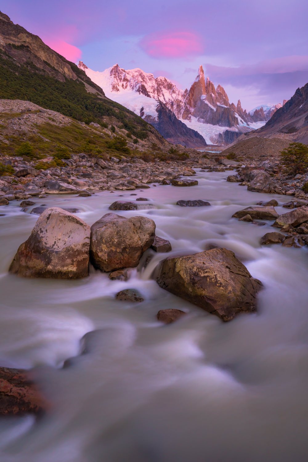 Flowing_River_Cerro_Torre_Patagonia_Sony_a6300-1