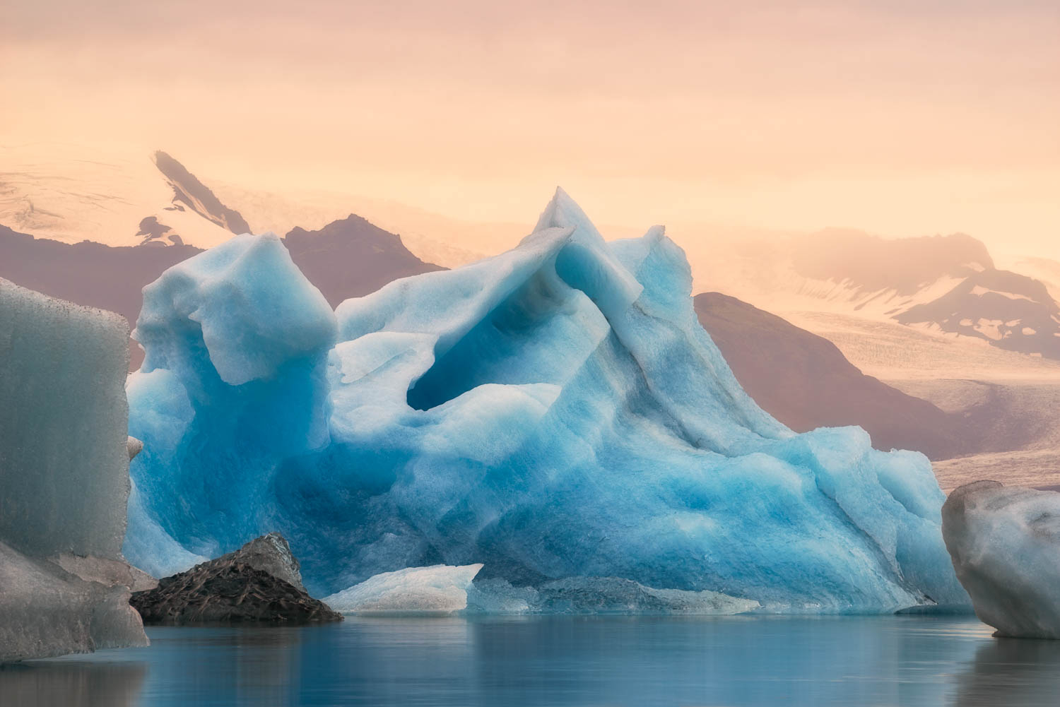 Jokulsarlon_Sunset_Iceberg_Iceland_Summer_Photo_Workshop