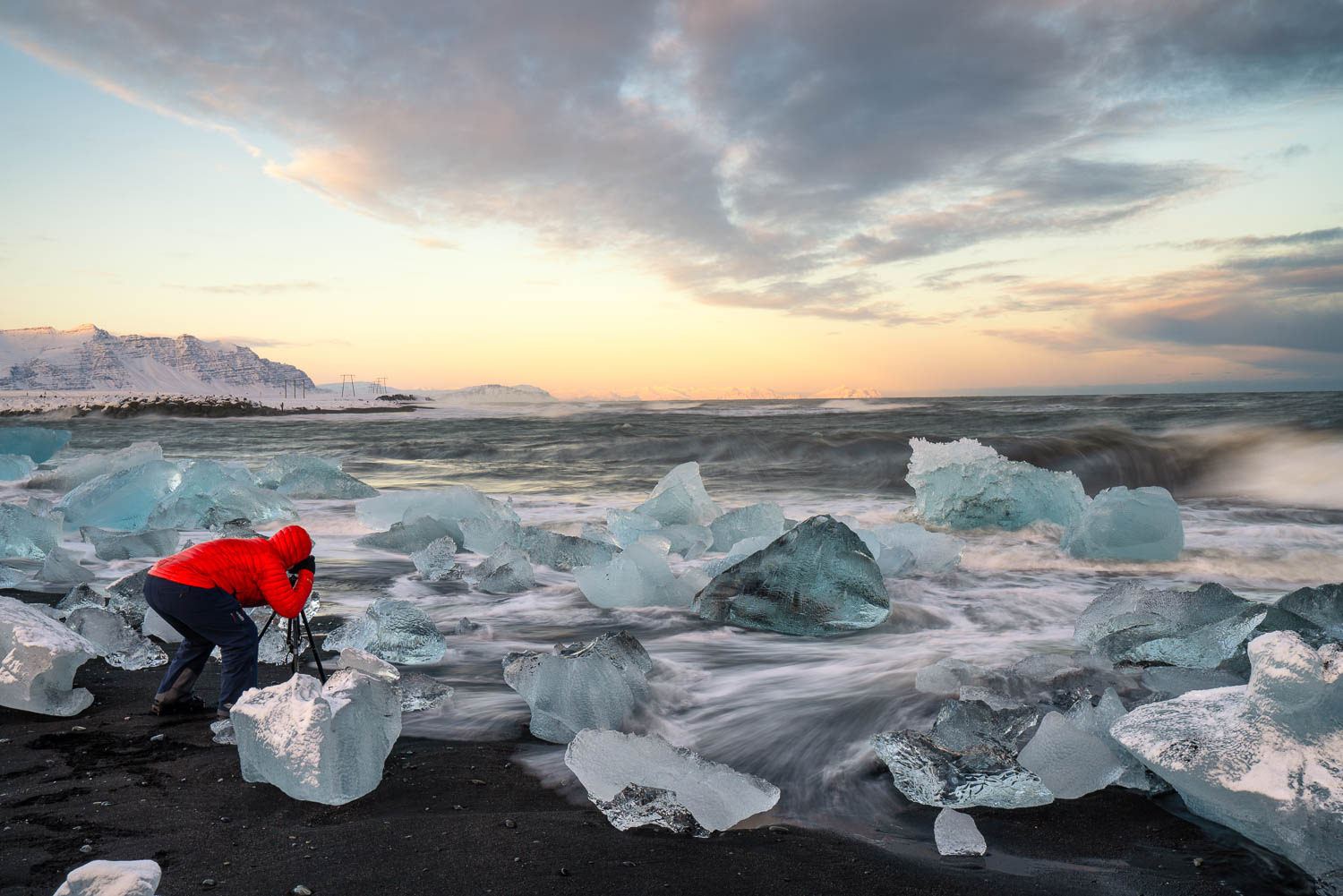 Jokulsarlon-Diamond-Beach-Iceland-Winter-Photo-Workshop