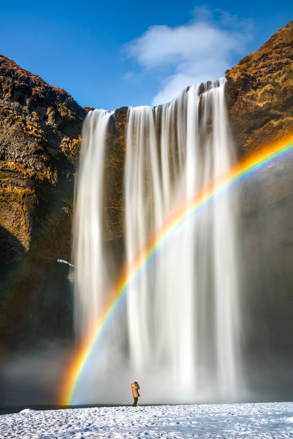 Skogarfoss_Rainbox_Photographer_Waterfall_Iceland_Photo_Workshop