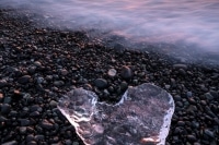 Heart-Iceberg-Iceland-Photo-Workshop