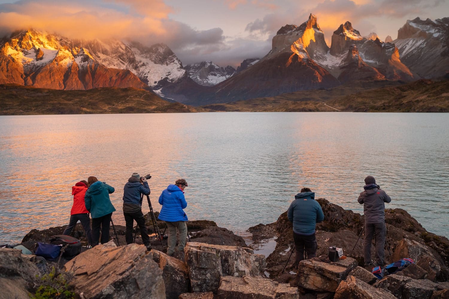 Sunrise-Viewpoint-Torres-del-Paine-Patagonia-Photo-Workshop