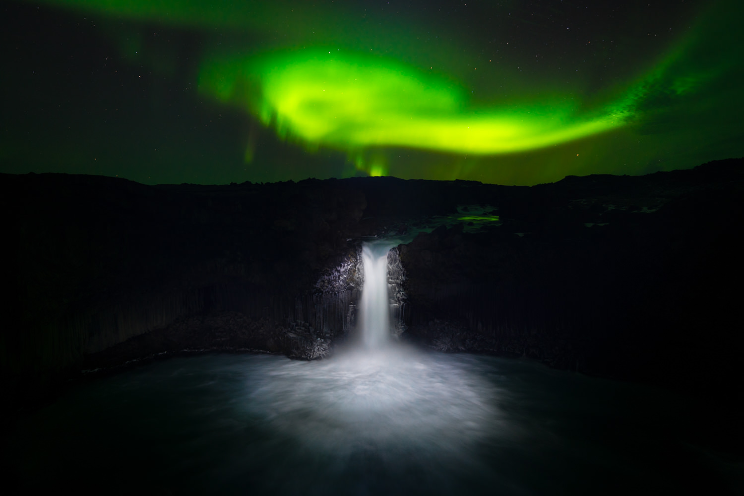 Northern Lights over the Aldeyjarfoss Waterfall, Northern Iceland. Taken with a Sony a7R II + Sony 16-35 f/4