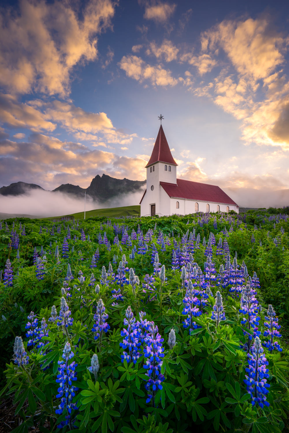 Sunrise over the Church in Vik, Iceland. Taken with Sony a7R + Sony 16-35 f/4