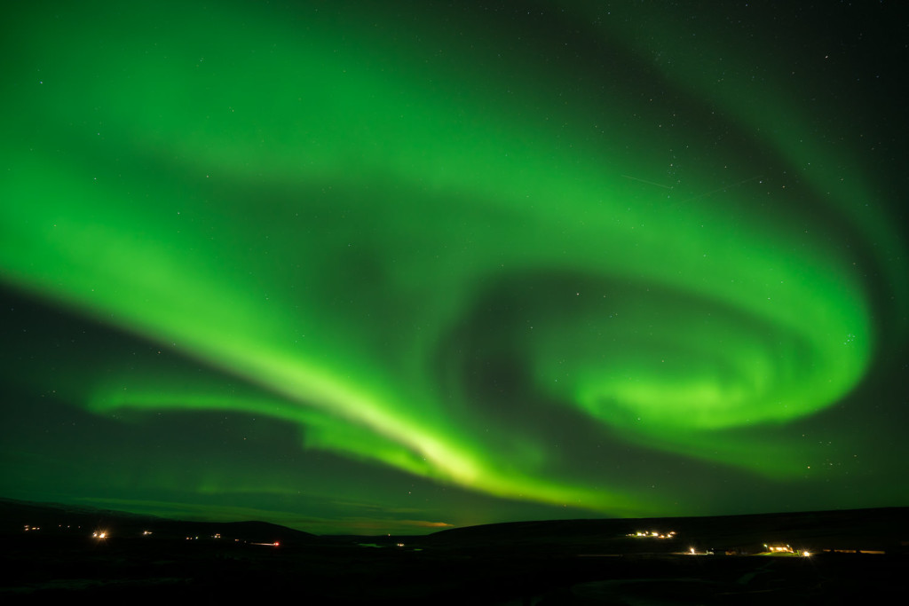 Northern_Lights_Northern_Iceland_Colby_Brown